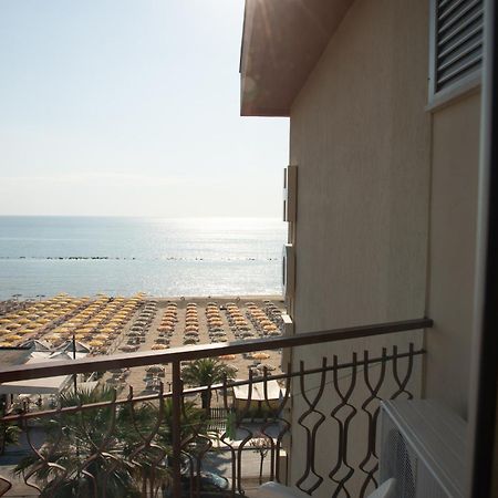 Hotel Eden Grottammare Ngoại thất bức ảnh