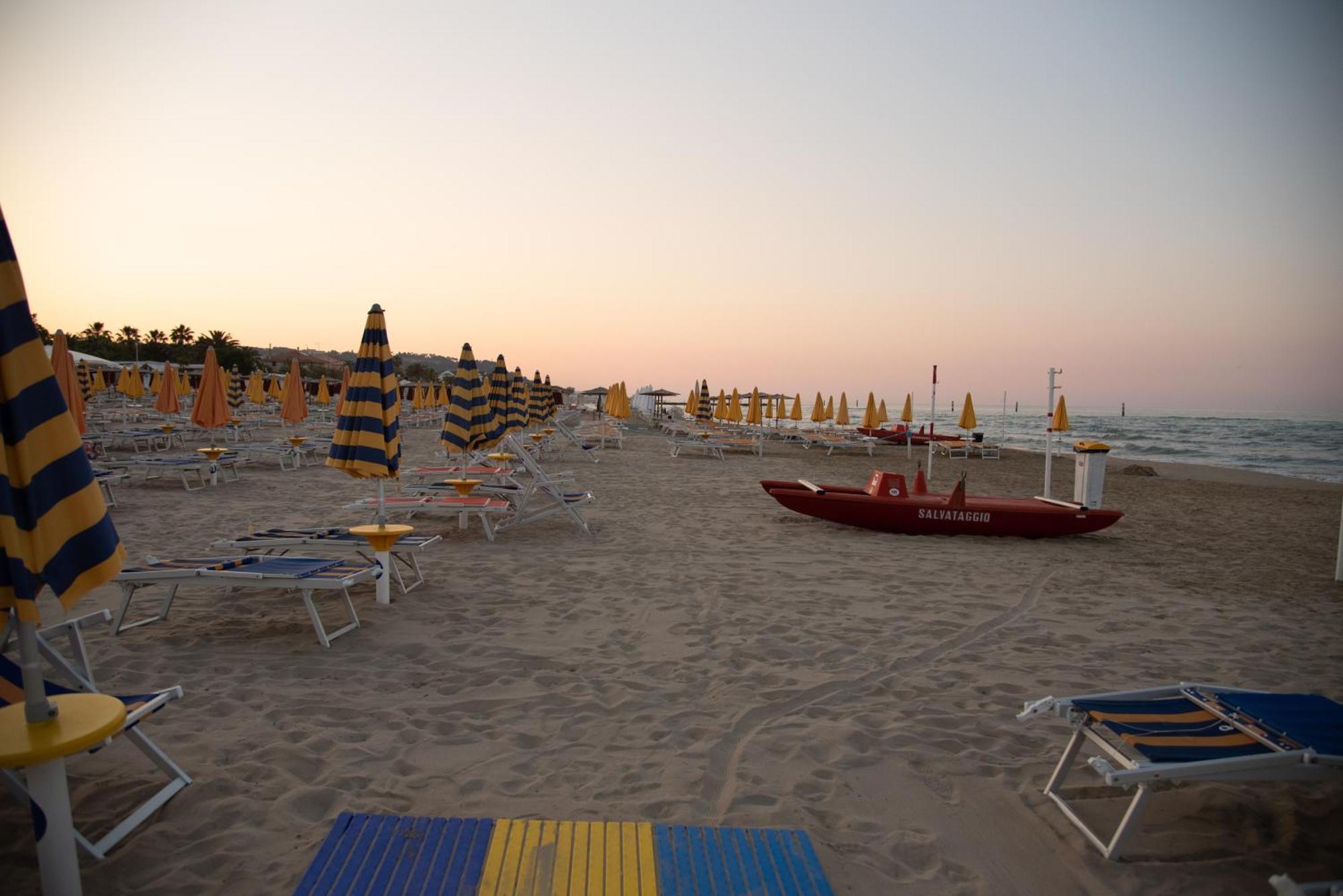 Hotel Eden Grottammare Ngoại thất bức ảnh