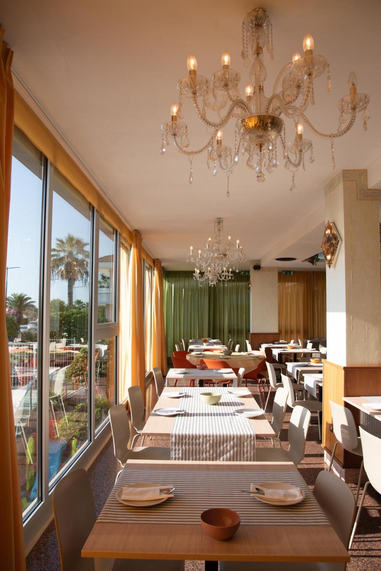 Hotel Eden Grottammare Ngoại thất bức ảnh
