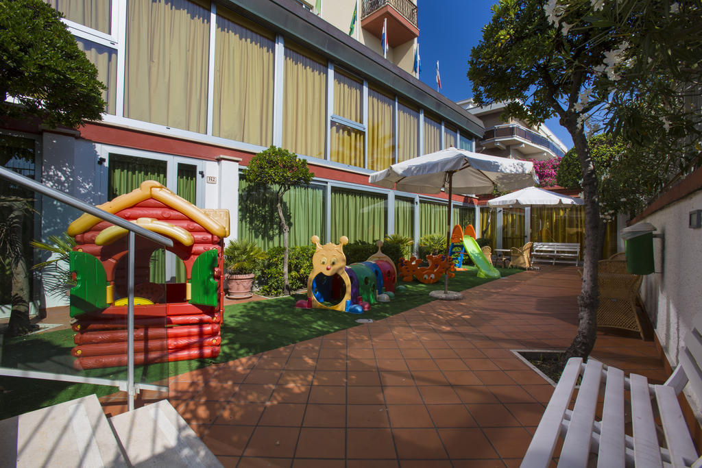 Hotel Eden Grottammare Ngoại thất bức ảnh